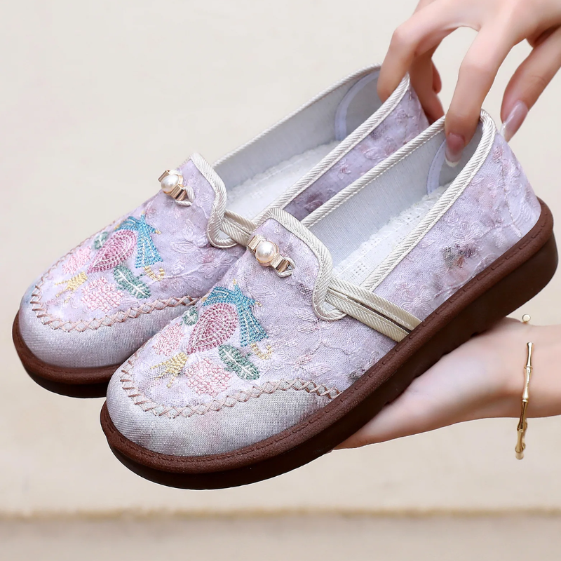 Geborduurde Loafers – Comfortabele Instapschoenen