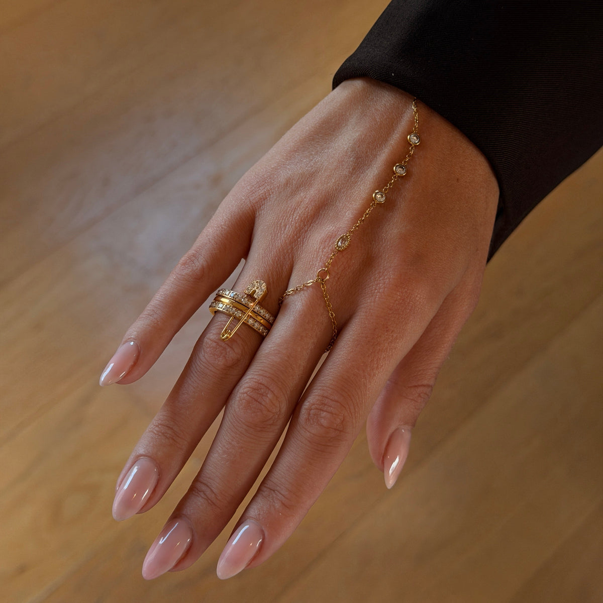 Jewelance™ Sierlijke Handketting