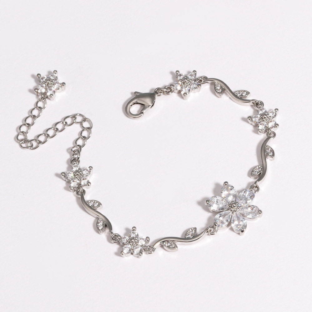 Jewelance™ Bloemblad Armband
